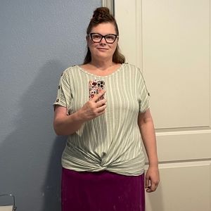 Meet your Posher, Stephanie